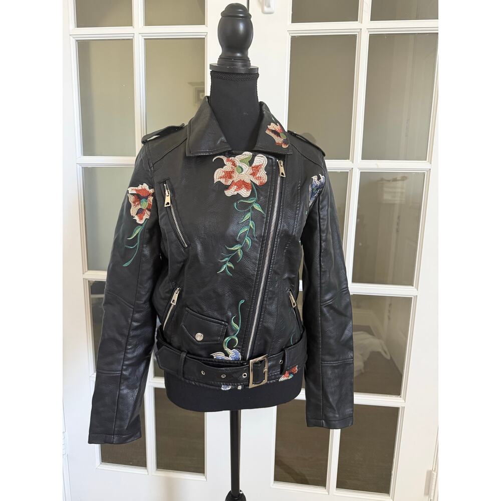 Bellivera Black Faux Leather Moto Jacket Floral Embroidered Belted Biker Women’s